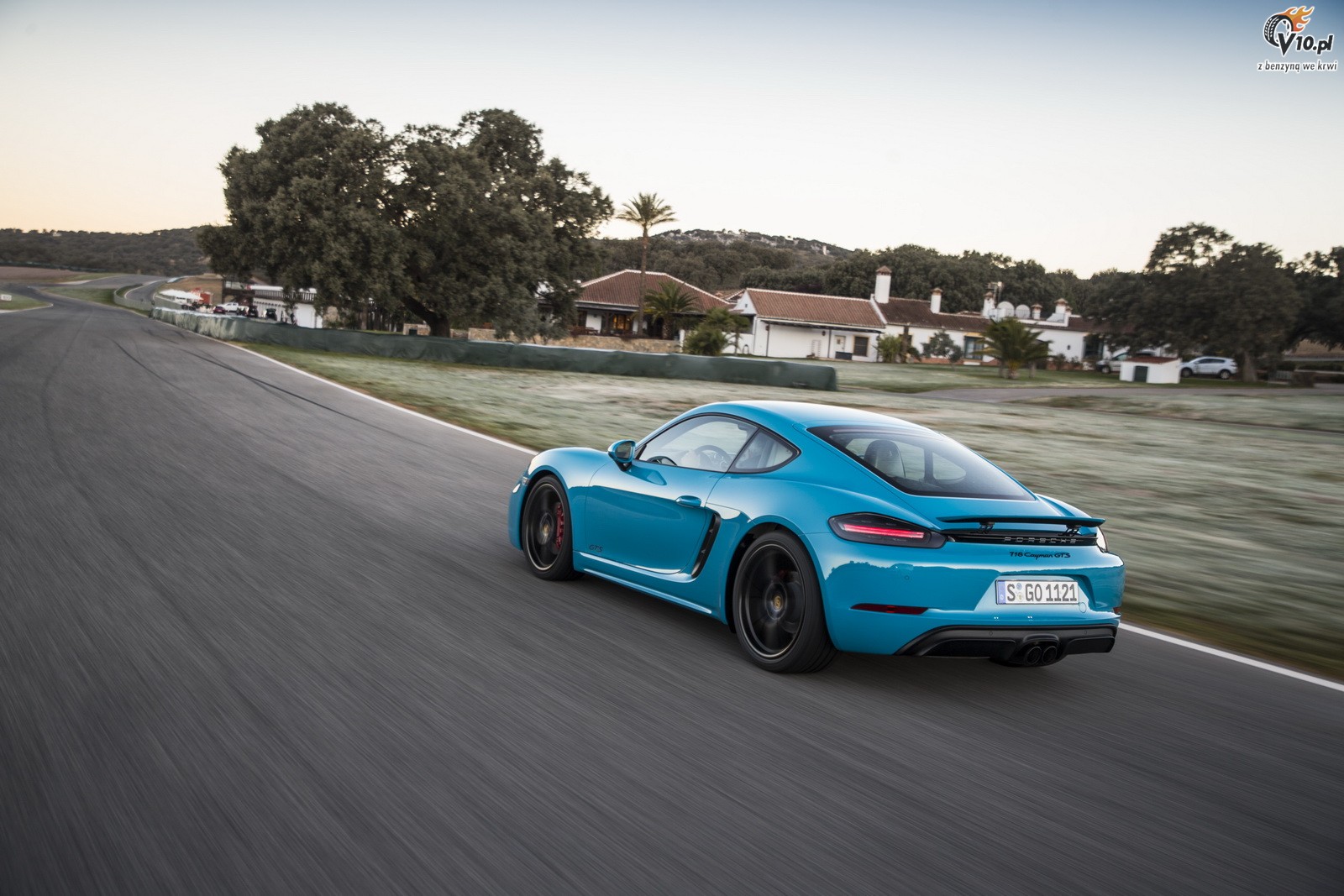 Porsche 718 Cayman