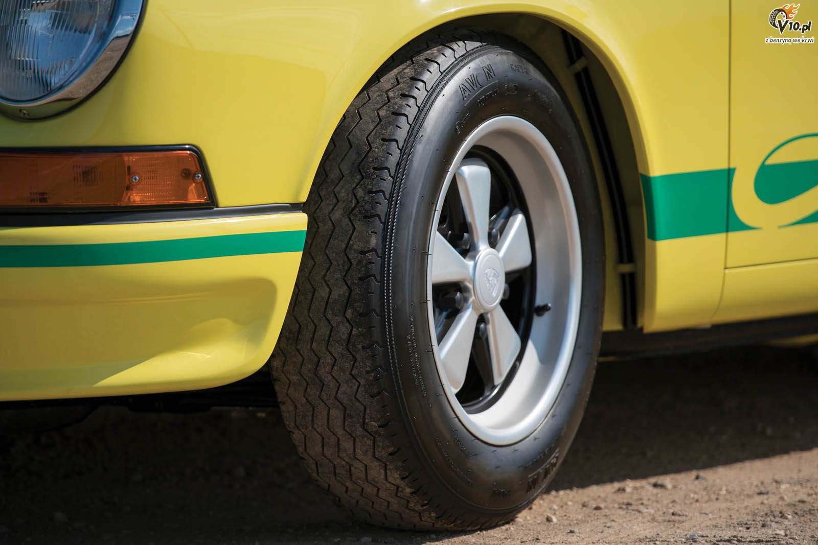 Porsche 911 Carrera RS 2.7 Lightweight