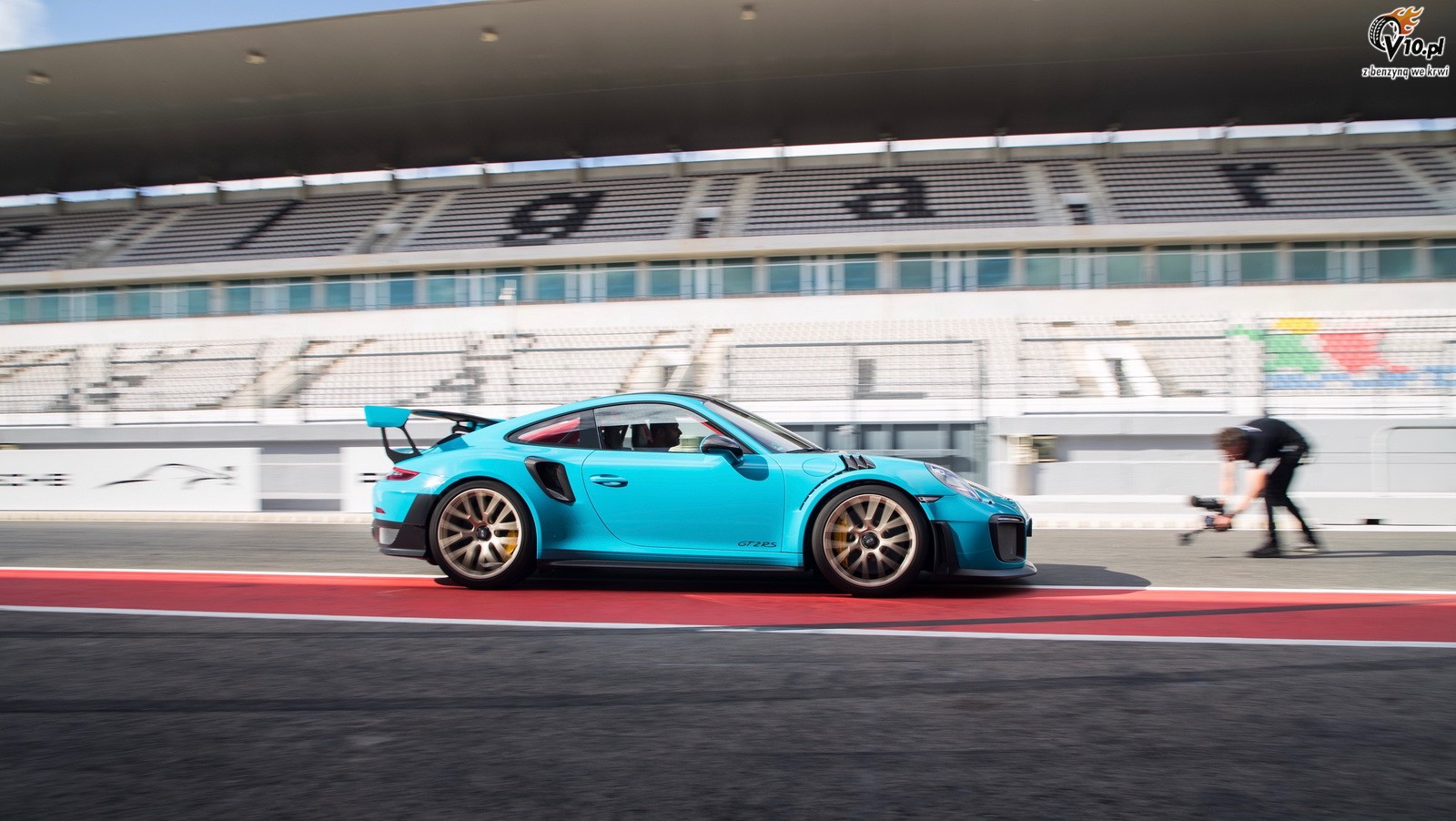 Porsche 911 GT2 RS