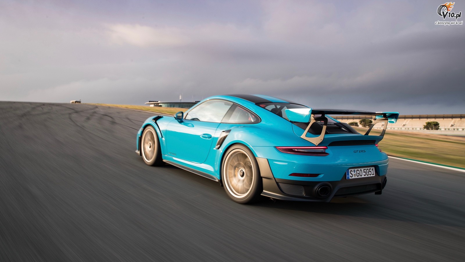 Porsche 911 GT2 RS