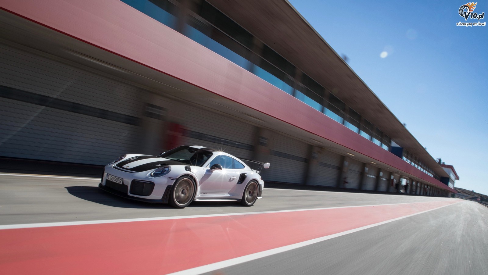 Porsche 911 GT2 RS