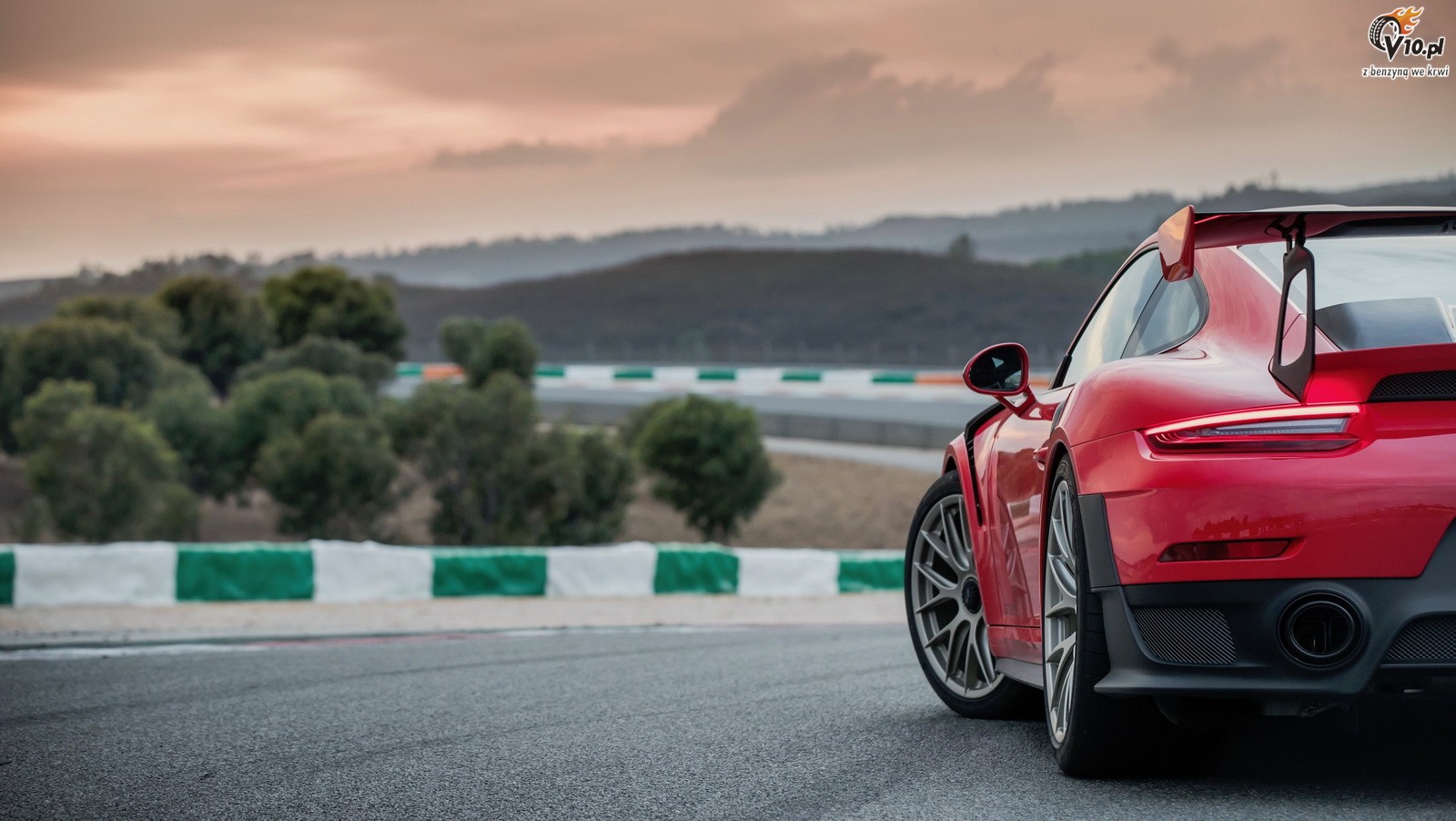 Porsche 911 GT2 RS
