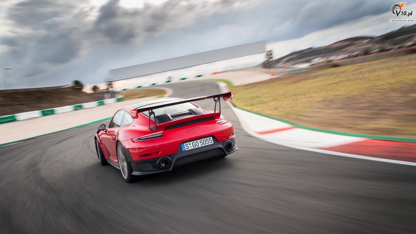 Porsche 911 GT2 RS