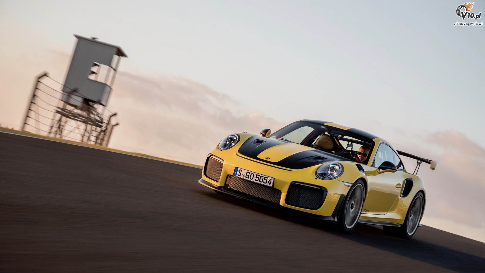 Porsche 911 GT2 RS