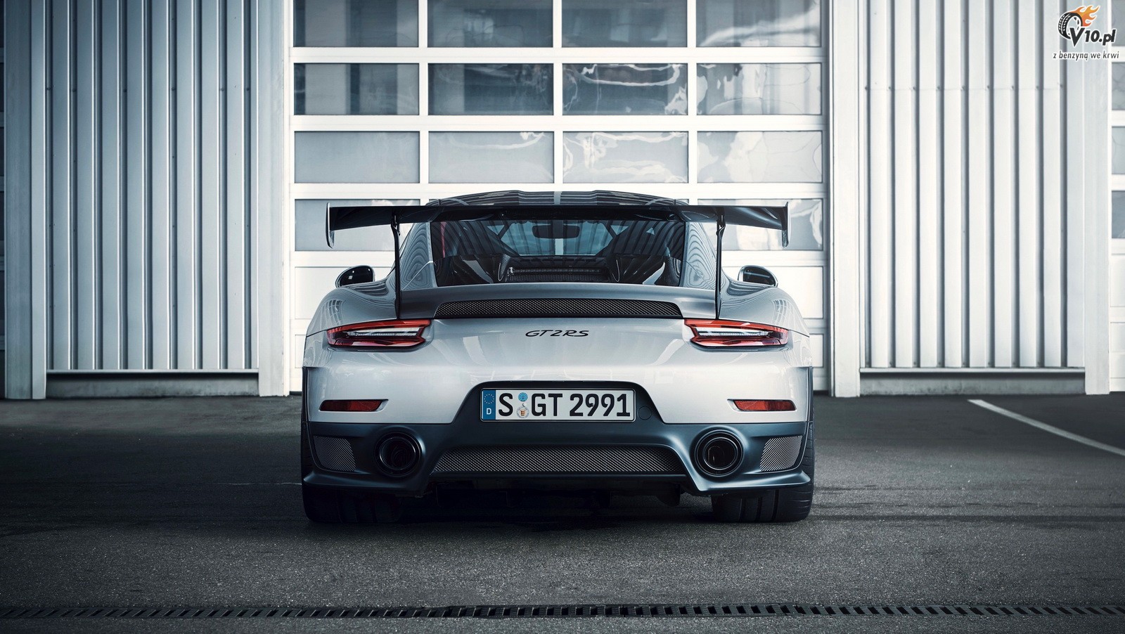Porsche 911 GT2 RS