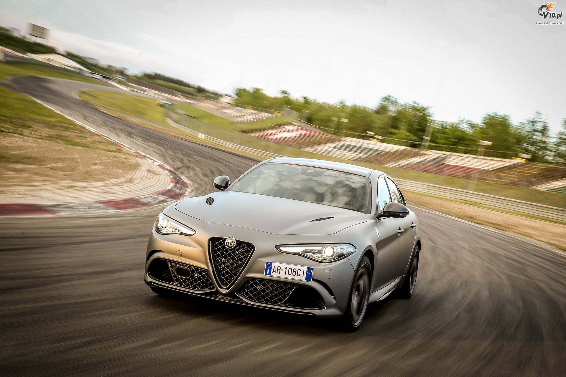 Alfa Romeo Giulia i Stelvio Quadrifoglio