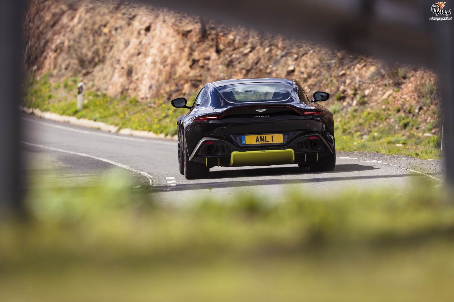 Aston Martin Vantage