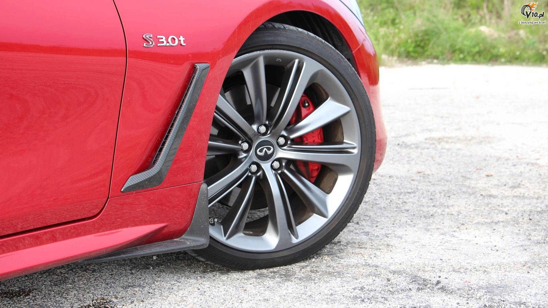 Infiniti Q60 Red Sport 400