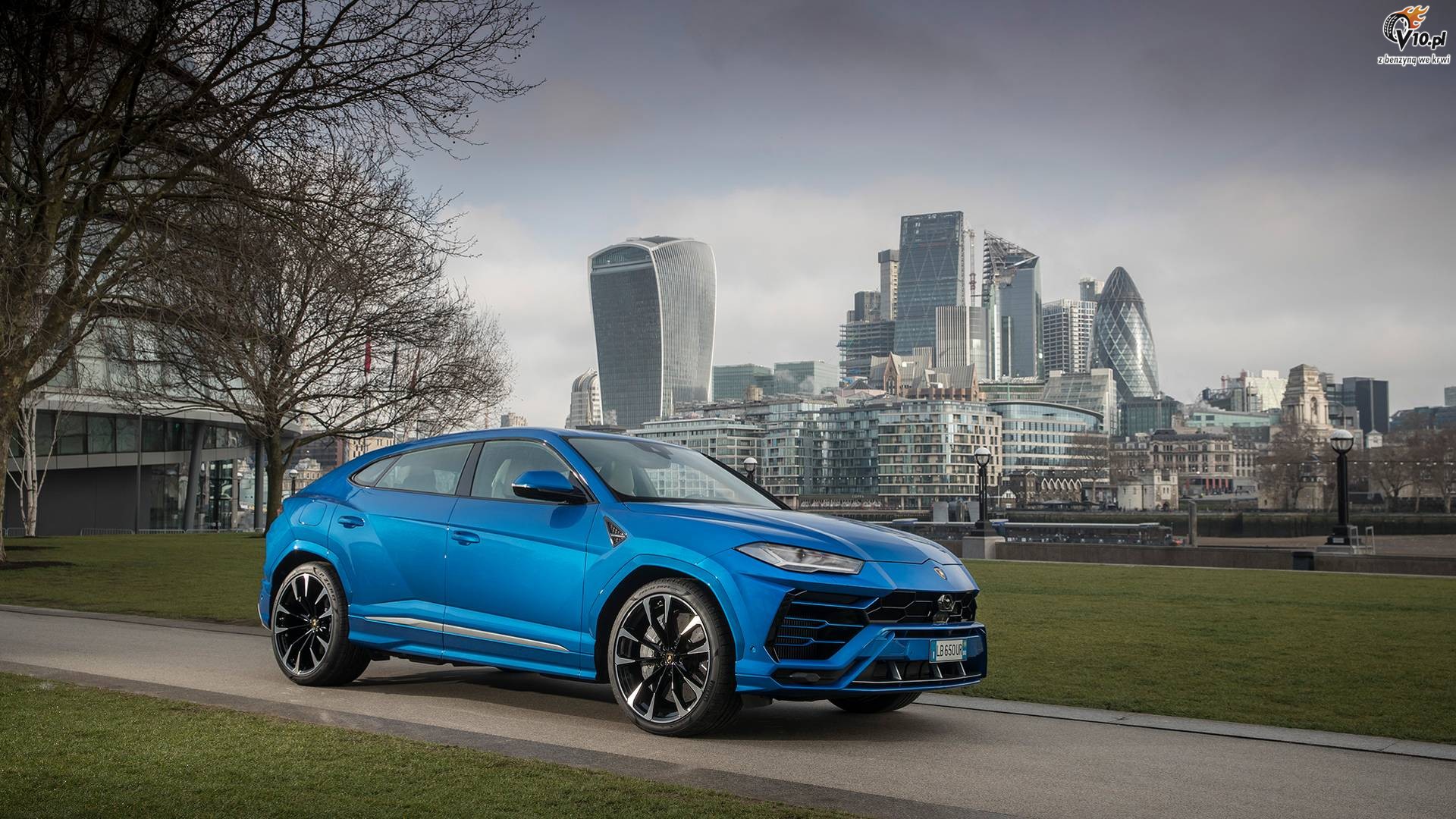 Lamborghini Urus World Tour