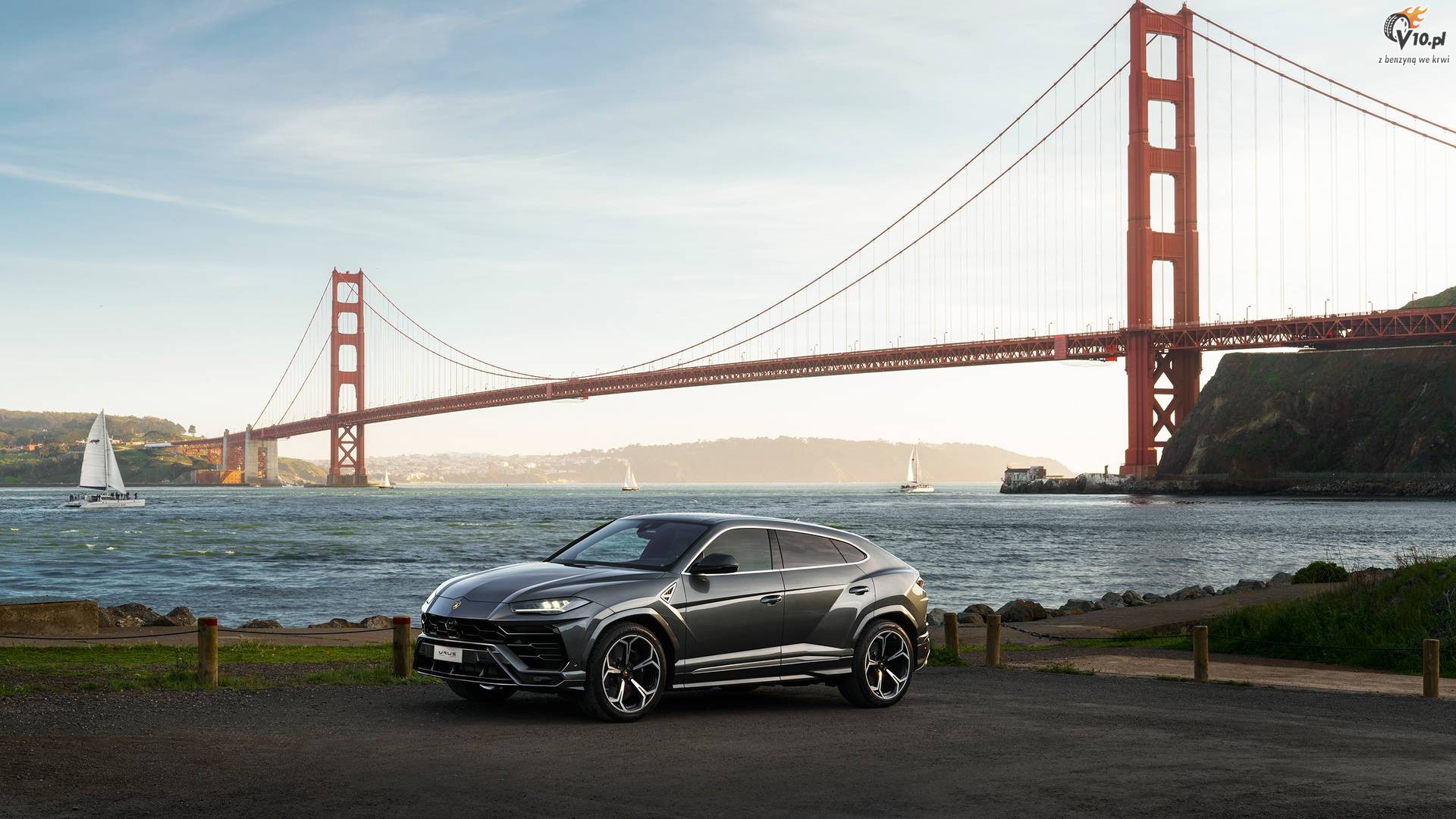 Lamborghini Urus World Tour