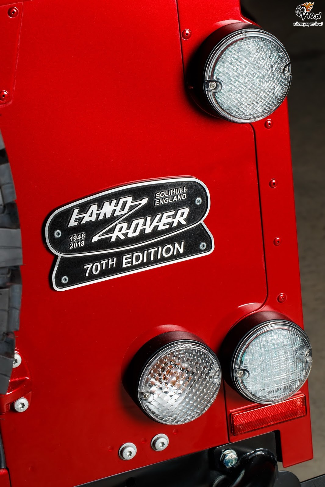 Land Rover Defender w edycji Works V8