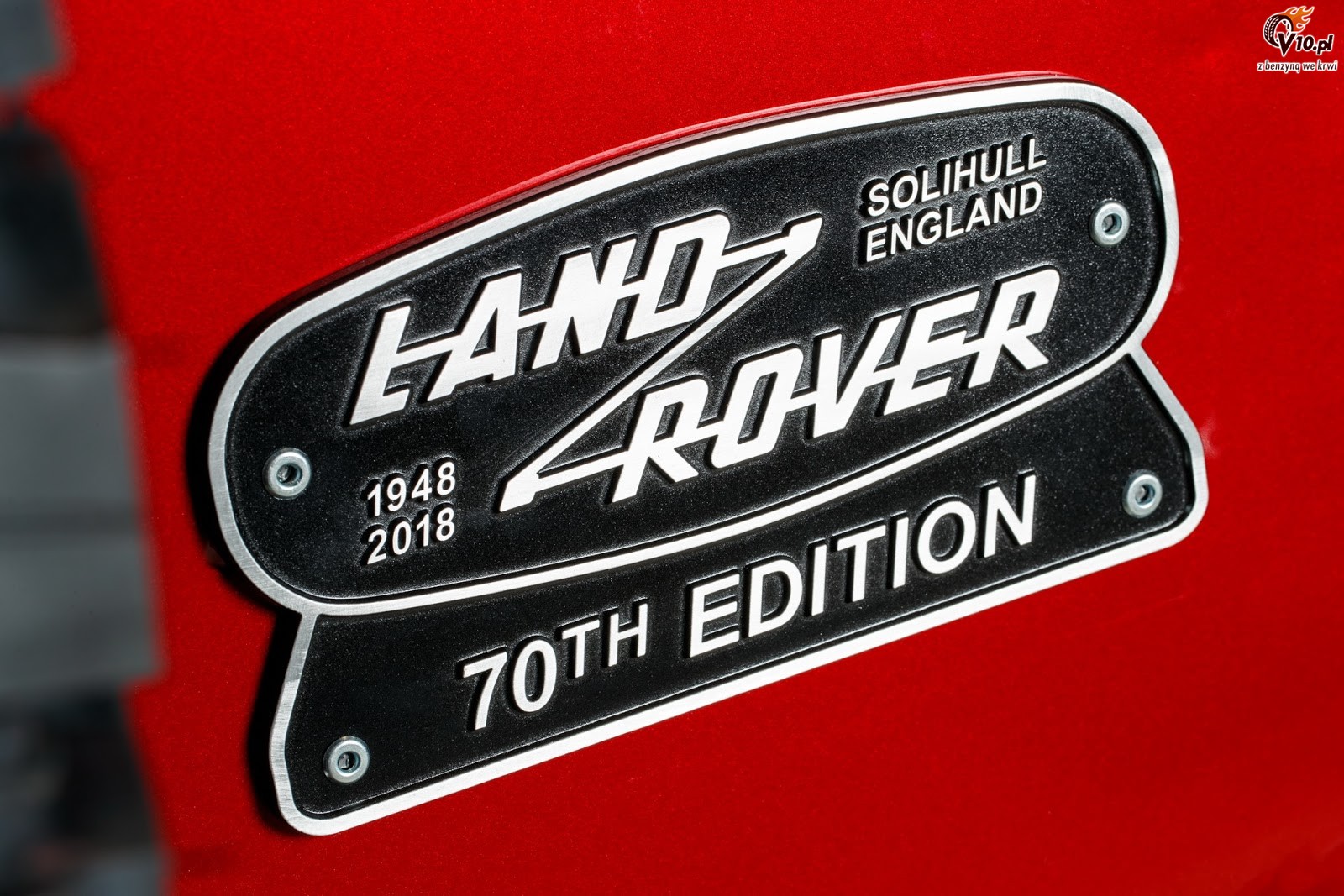 Land Rover Defender w edycji Works V8