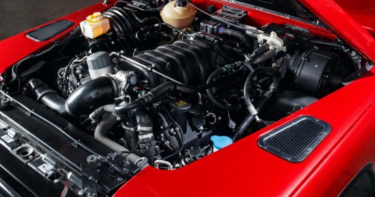 Land Rover Defender Works V8