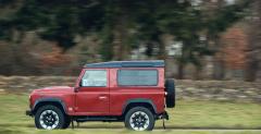 Land Rover Defender Works V8