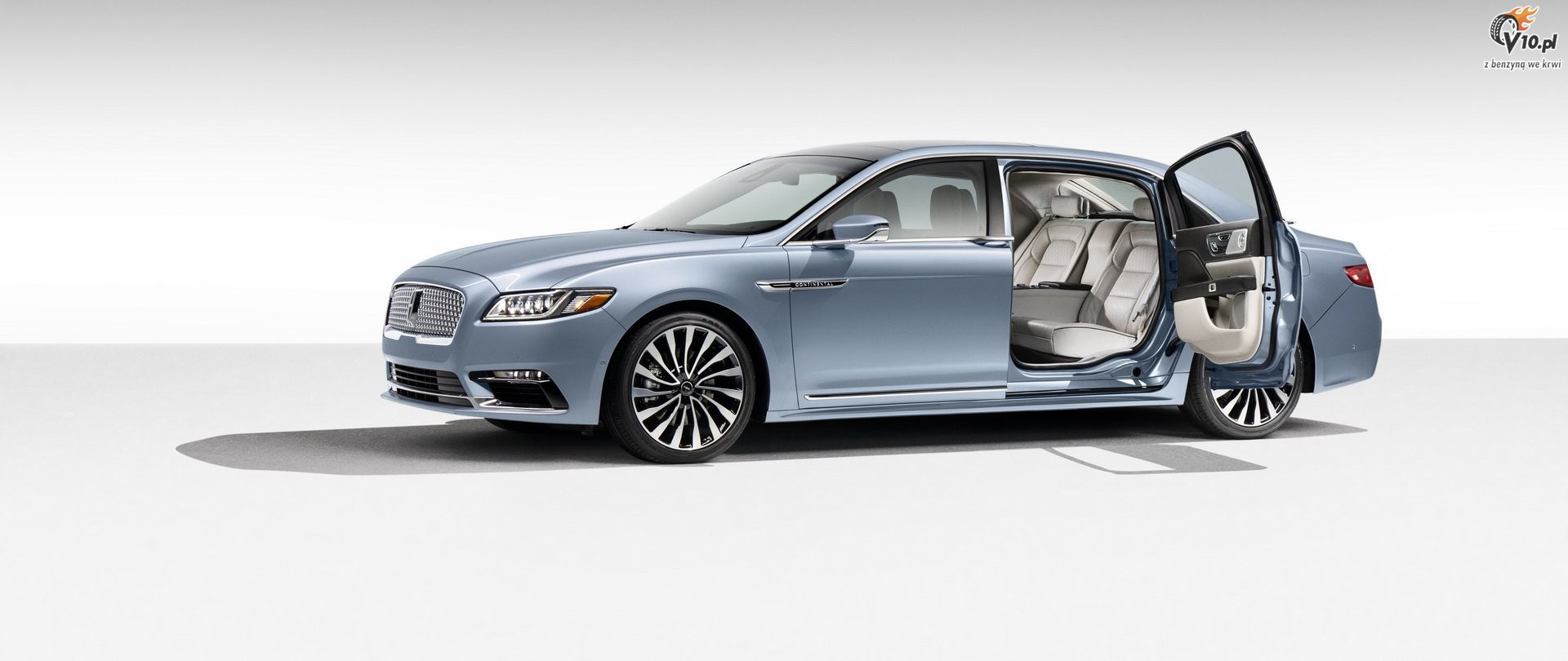 Lincoln Continental 80th Anniversary Coach Door Edition