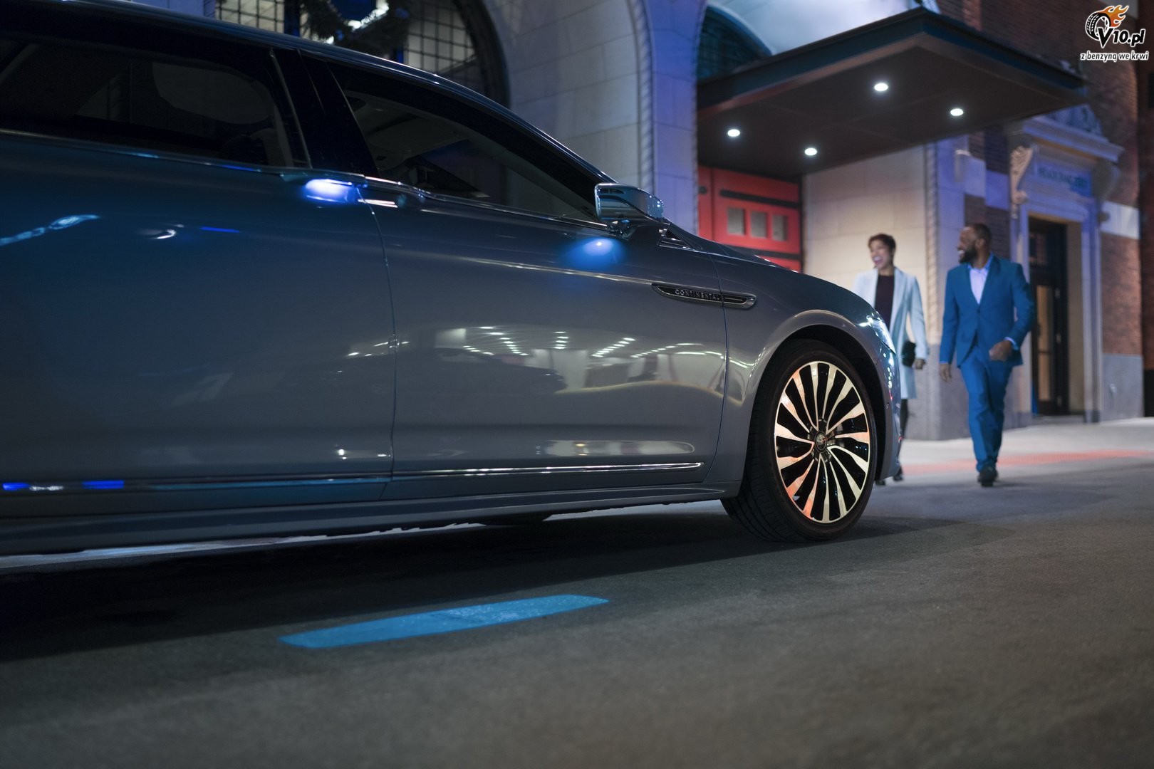 Lincoln Continental 80th Anniversary Coach Door Edition