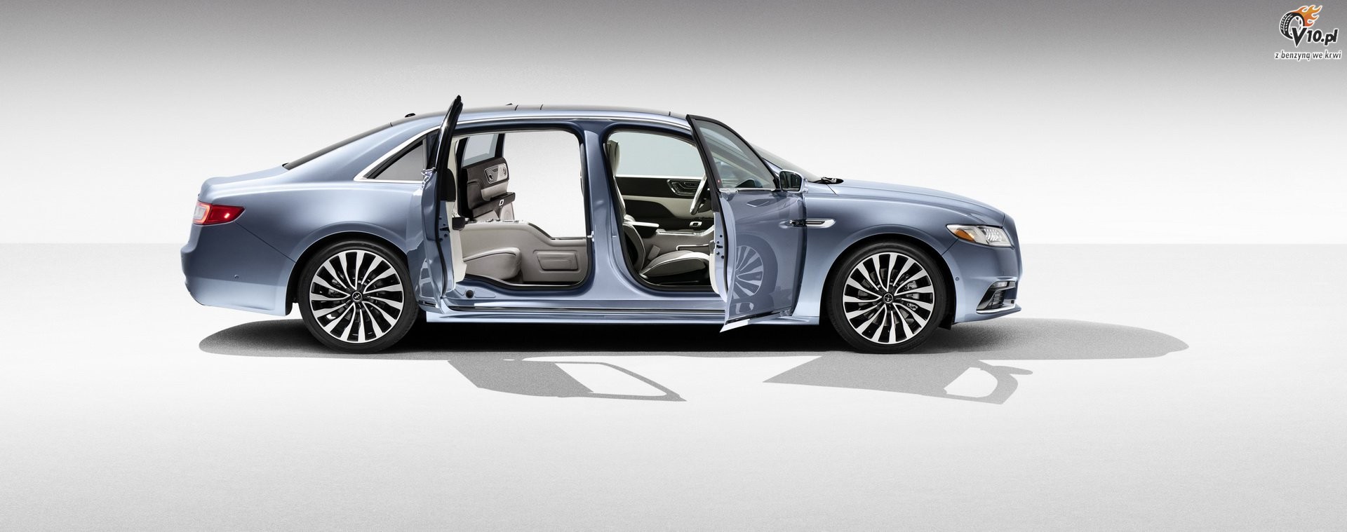 Lincoln Continental 80th Anniversary Coach Door Edition