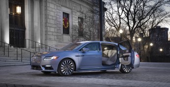Lincoln Continental w specjalnym wydaniu 80th Anniversary Coach...