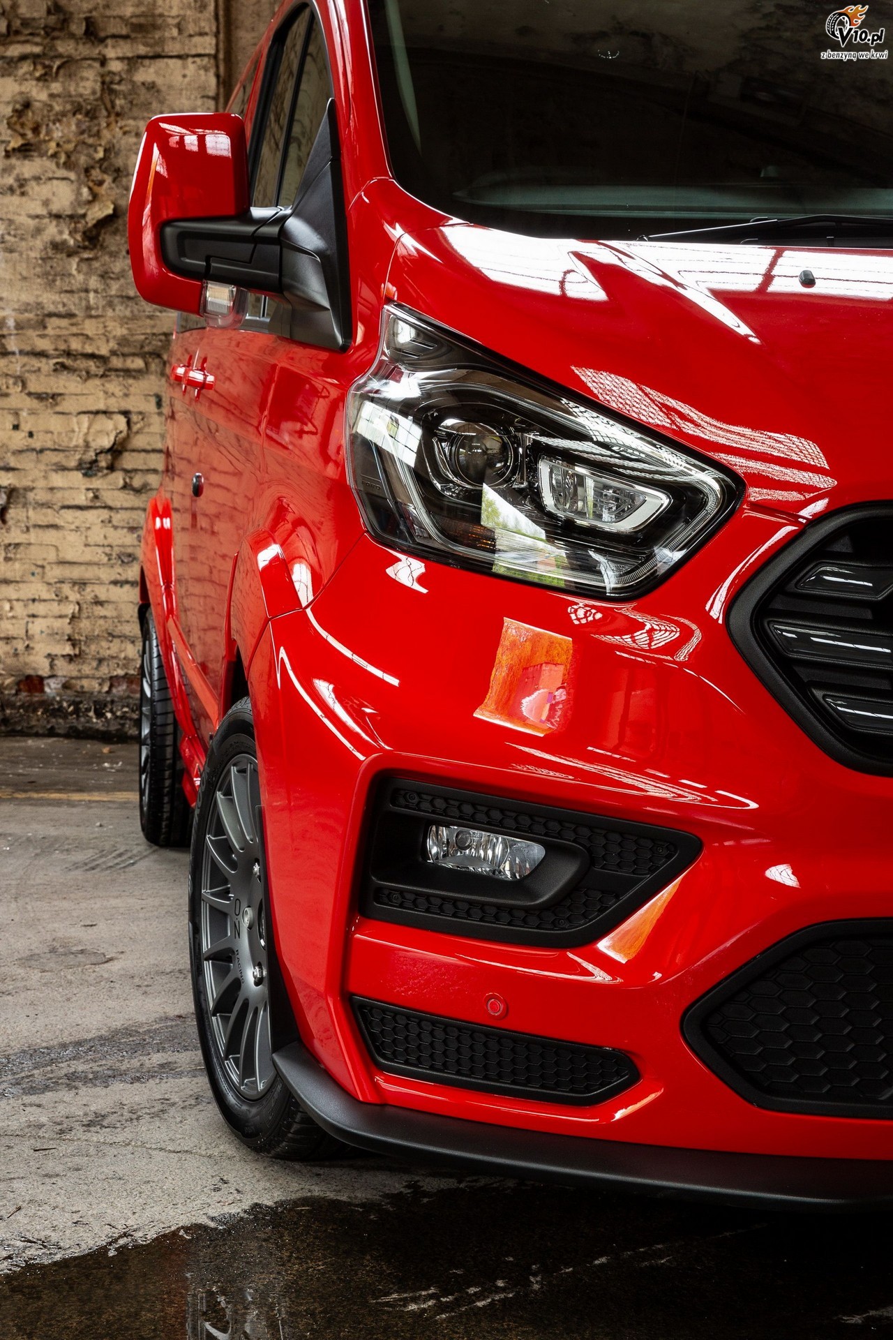 MS-RT Ford Transit Custom