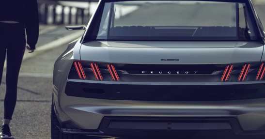 Peugeot e-Legend