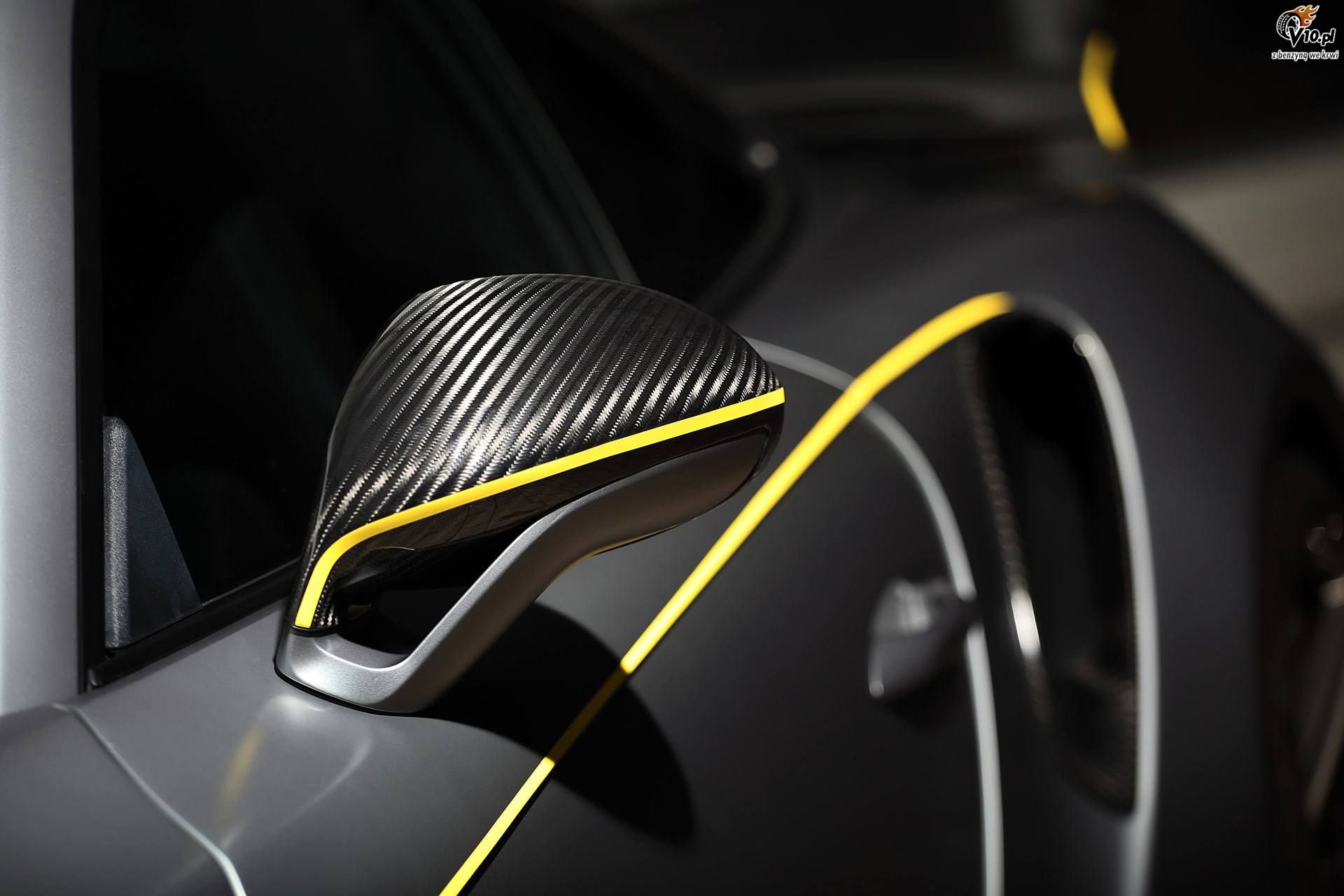 Porsche 911 Turbo Stinger GTR