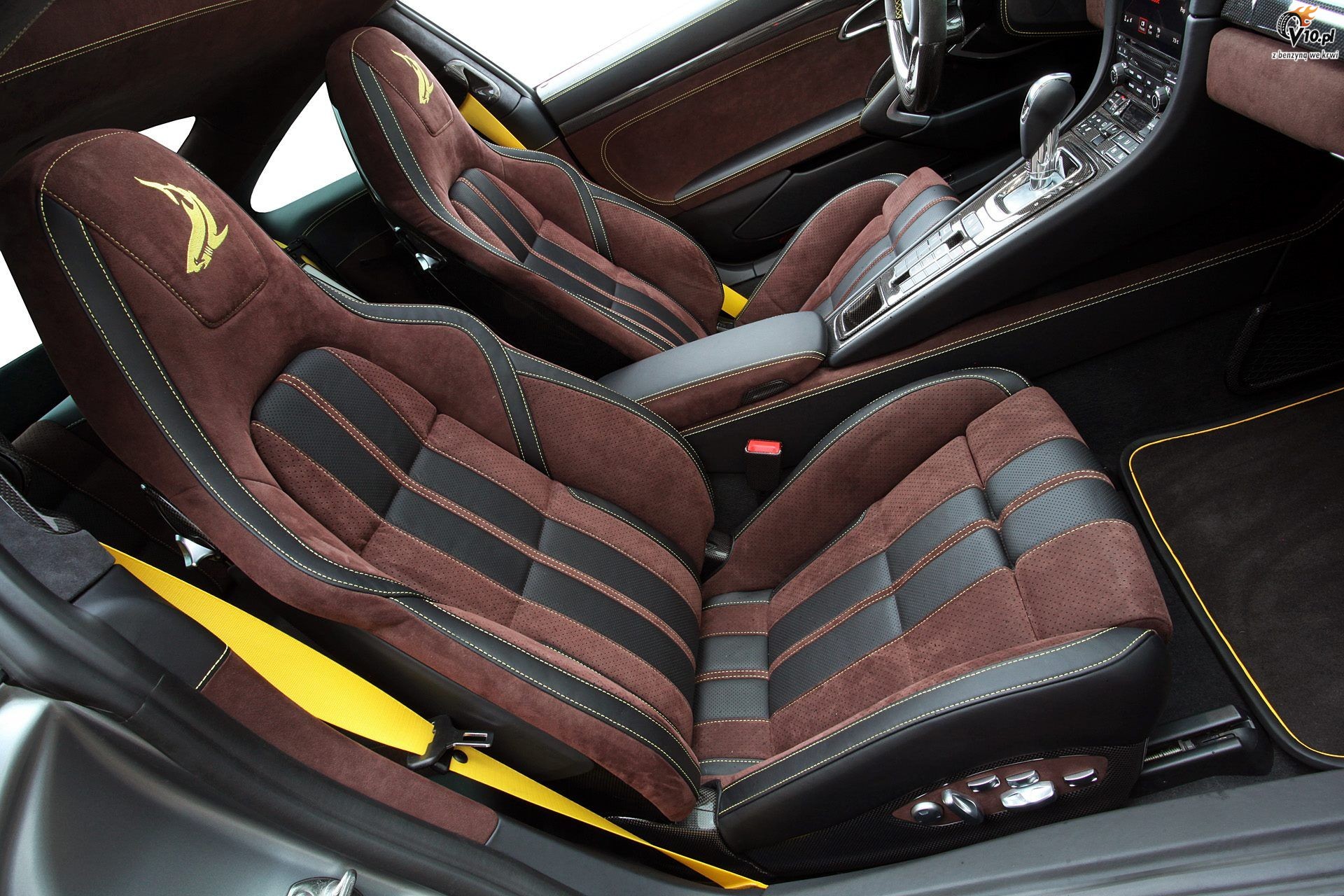 Porsche 911 Turbo Stinger GTR