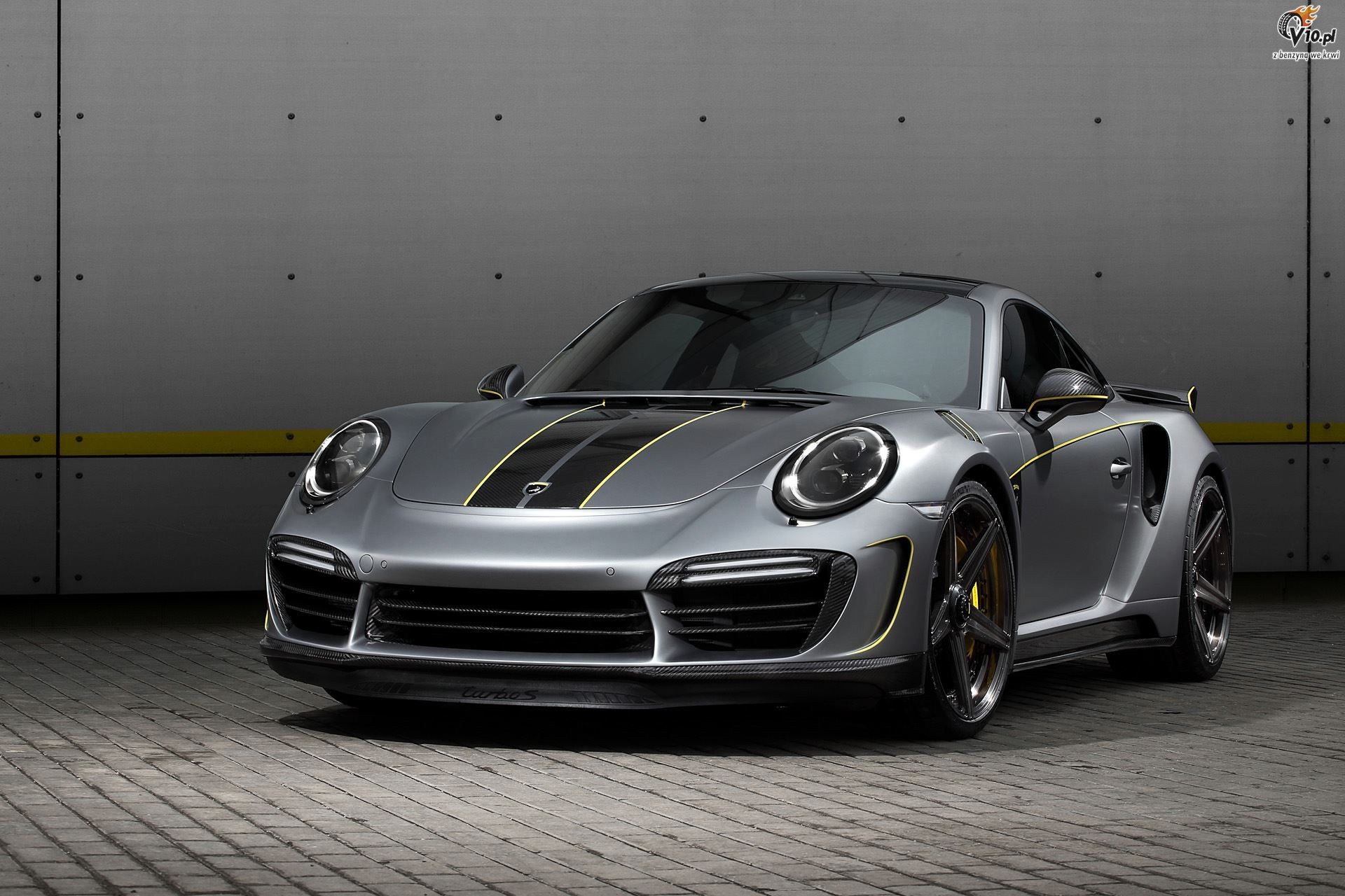 Porsche 911 Turbo Stinger GTR