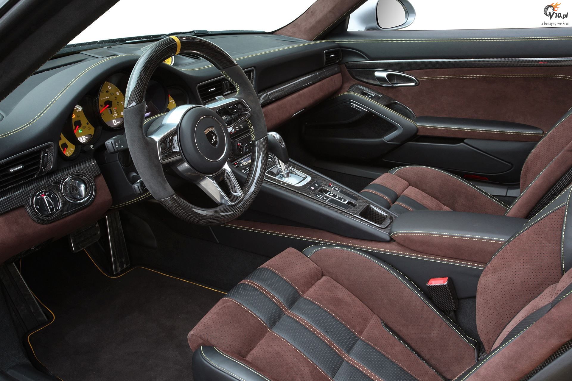 Porsche 911 Turbo Stinger GTR