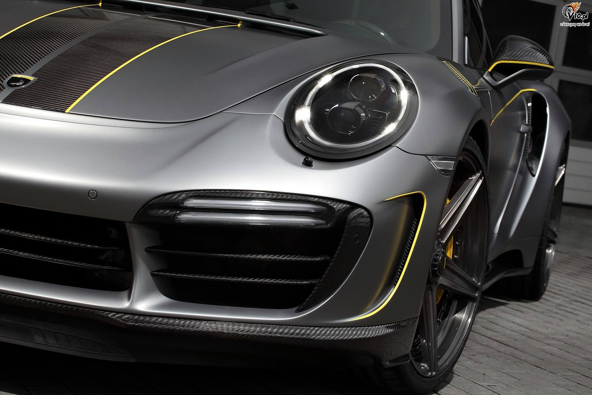 Porsche 911 Turbo Stinger GTR