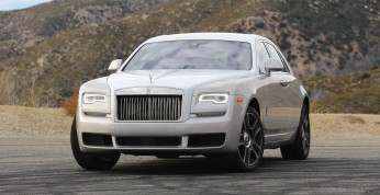 Rolls-Royce nieprędko zastąpi silnik V12 napędem elektrycznym