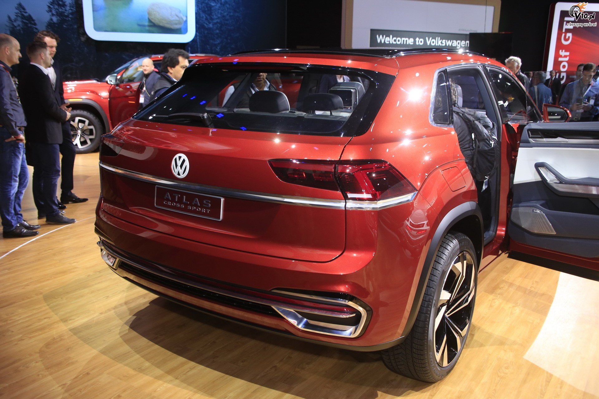 Volkswagen Atlas Cross Sport Concept