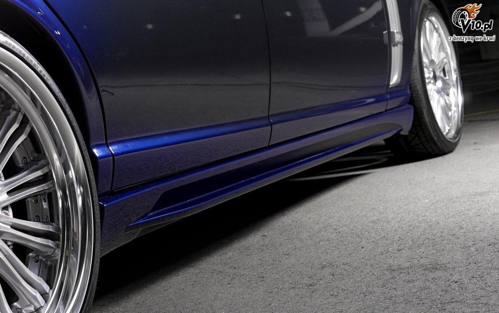 Jaguar XJ X350 Black Bison