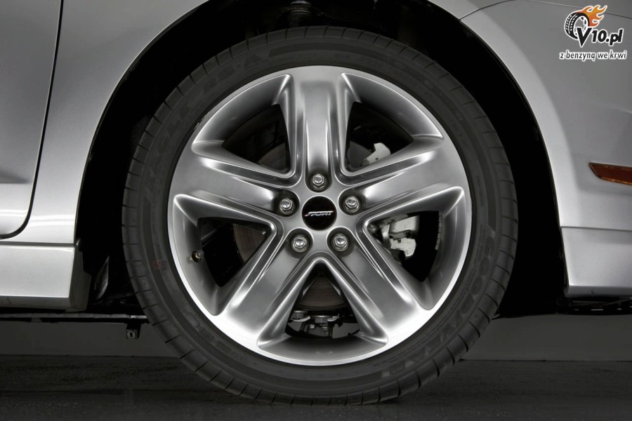 Ford Fusion Sport model 2010