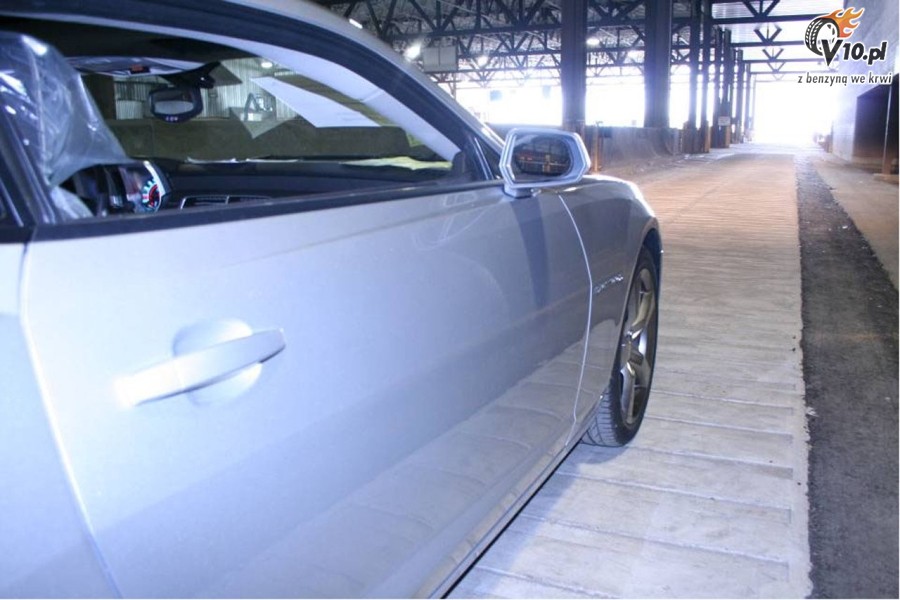 Chevrolet Camaro monta
