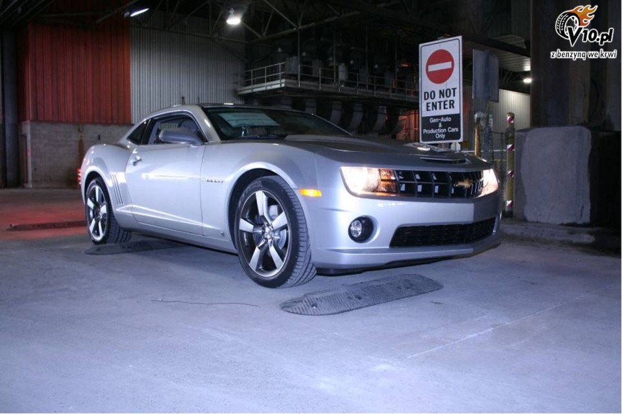 Chevrolet Camaro monta
