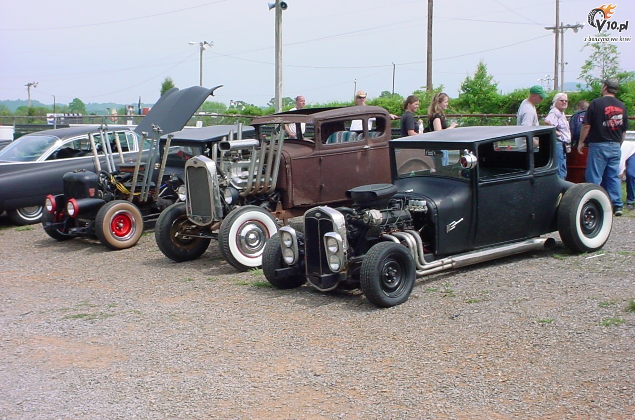 Lamborghini Rat Rod http://www.v10.pl/archiwum/galeria/amerykany/rat_rod/rat_rod_10.jpg