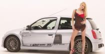 Zdenka Podkapova i Renault Clio V6