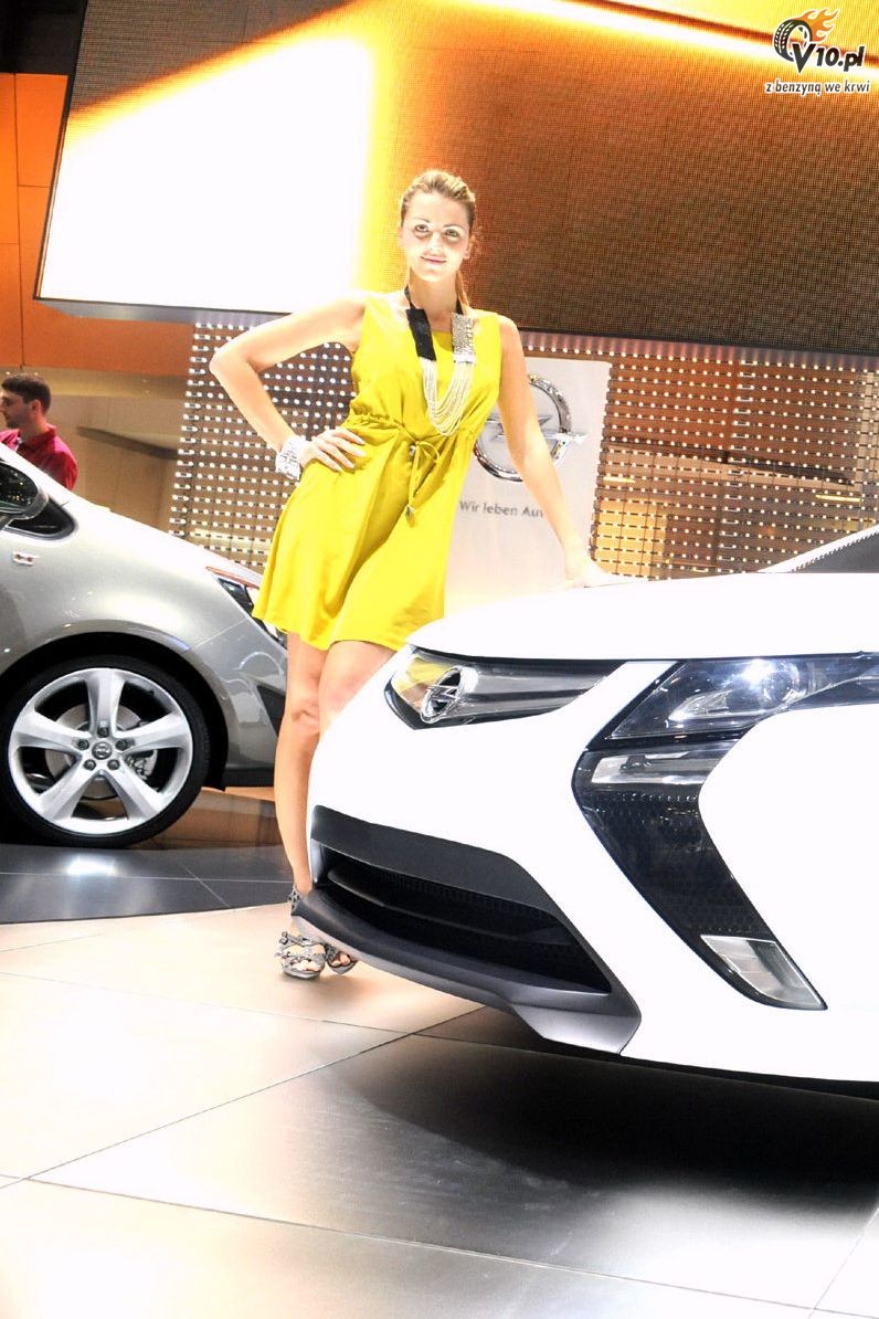 Dziewczyny laski hostessy na Geneva Motor Show 2010