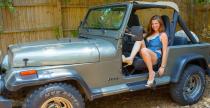 Modelka Playboya i Jeep Wrangler