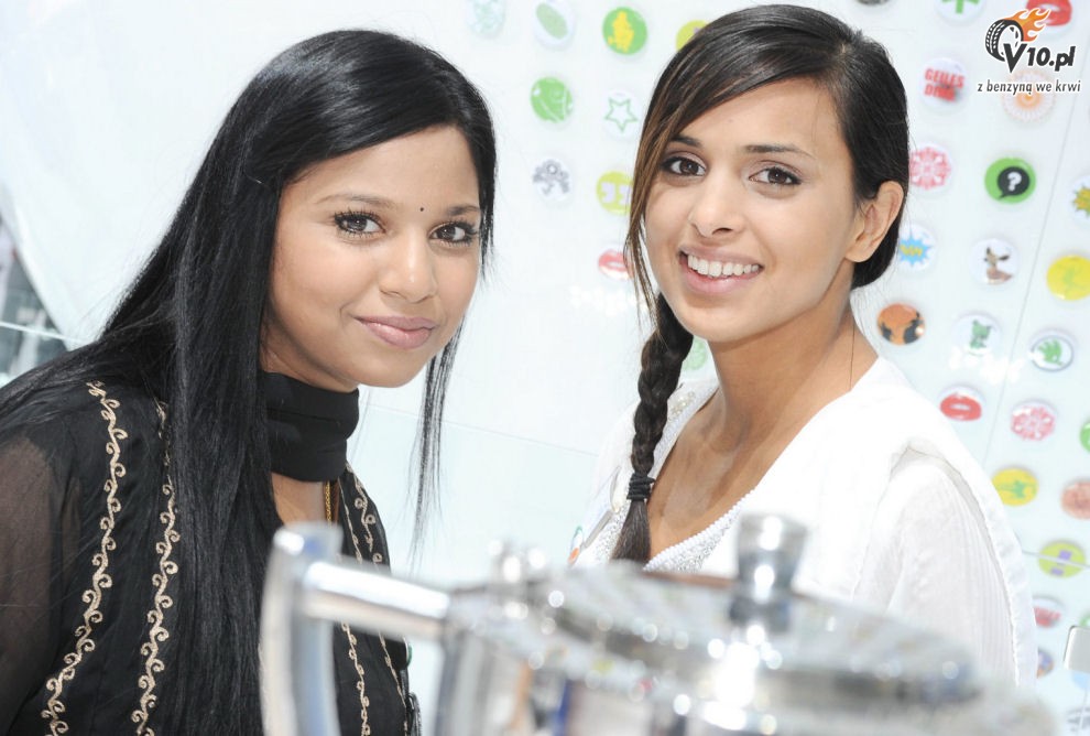 Hostessy na Frankfurt Motor Show 2011