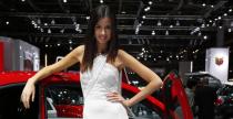 Dziewczyny Paris Motor Show 2012