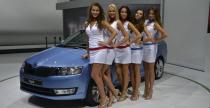 Dziewczyny Paris Motor Show 2012