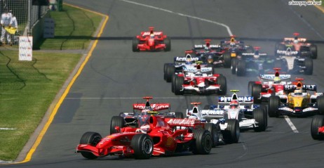 Ferrari dominuje podczas wycigu...