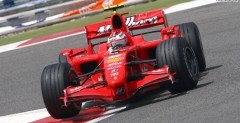 Kimi Raikkonen dominowa� podczas pi�tkowych trening�w