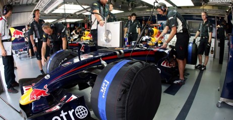 Wszystkie zespo�y b�d� musia�y wzmocni� pod�ogi bolid�w