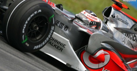 Fernando Alonso zadowolony z post�p�w McLarena