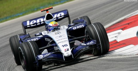 Nico Rosberg spisuje si� doskonale!