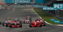 Raikkonen i Massa ju na starcie oddali zwycistwo Fernando Alonso