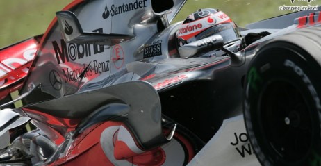 McLaren MP4-22 wci�� ust�puje Ferrari F2007, ale ju� w Barcelonie ma by� na odwr�t