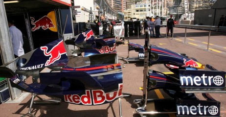 Naginanie przepis�w to w Formule 1 norma